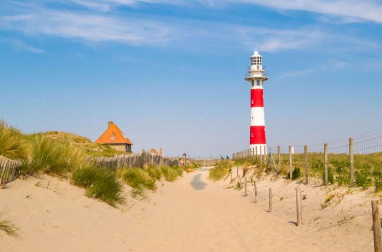Bed & Breakfast Het Zilte Zand - Luxe Ontbijt - Gratis Parking - Westende Middelkerke Bagian luar foto