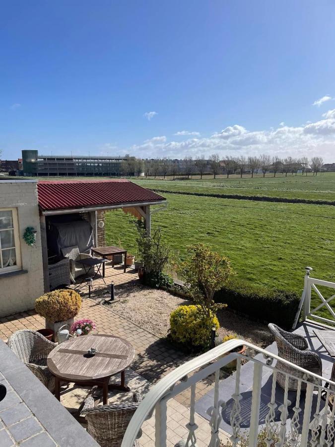 Bed & Breakfast Het Zilte Zand - Luxe Ontbijt - Gratis Parking - Westende Middelkerke Bagian luar foto