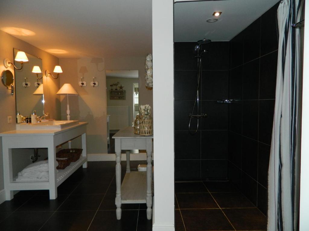 Bed & Breakfast Het Zilte Zand - Luxe Ontbijt - Gratis Parking - Westende Middelkerke Ruang foto