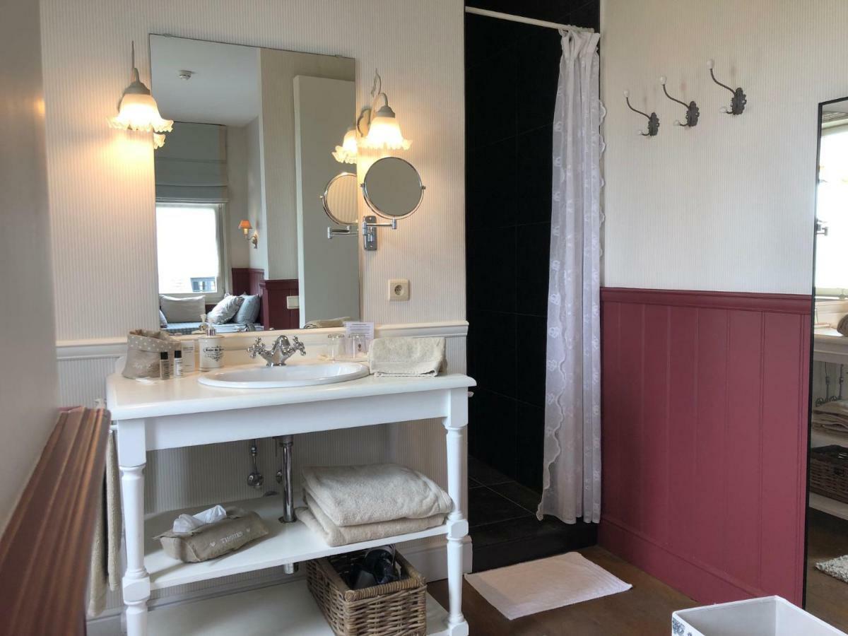 Bed & Breakfast Het Zilte Zand - Luxe Ontbijt - Gratis Parking - Westende Middelkerke Bagian luar foto
